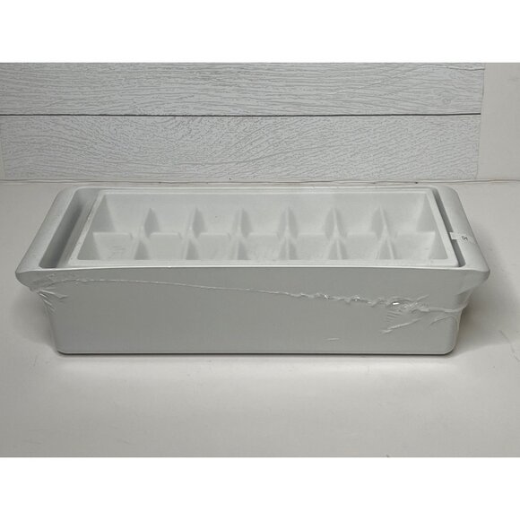White Plastic Ice Cube Bin Container Maker Tray Freezer Home Organizer - Picture 1 of 4